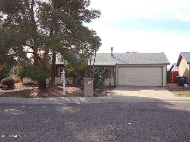 3547 E Winchcomb Dr, Phoenix, AZ 85032