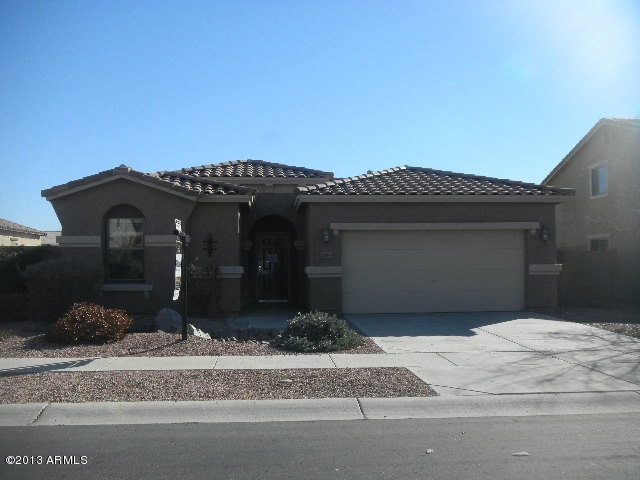 1261 E Strawberry Dr, Gilbert, AZ 85298