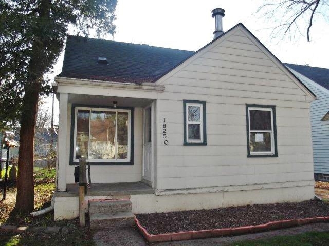 18250 Dalby, Redford, MI 48240