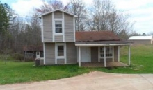 225 County Road 261 Muscadine, AL 36269