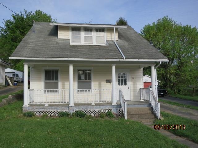 42 White Avenue, Mount Sterling, KY 40353