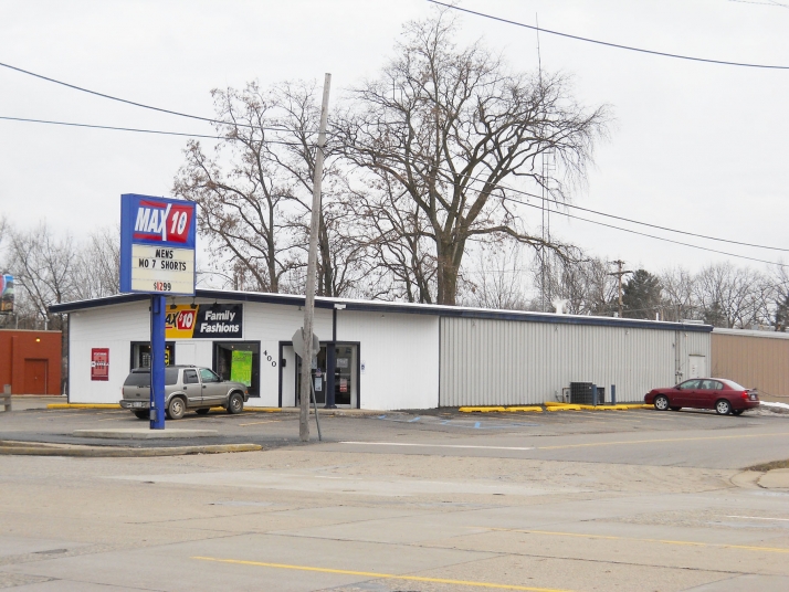 400 S Kalamazoo St, Paw Paw, MI 49079