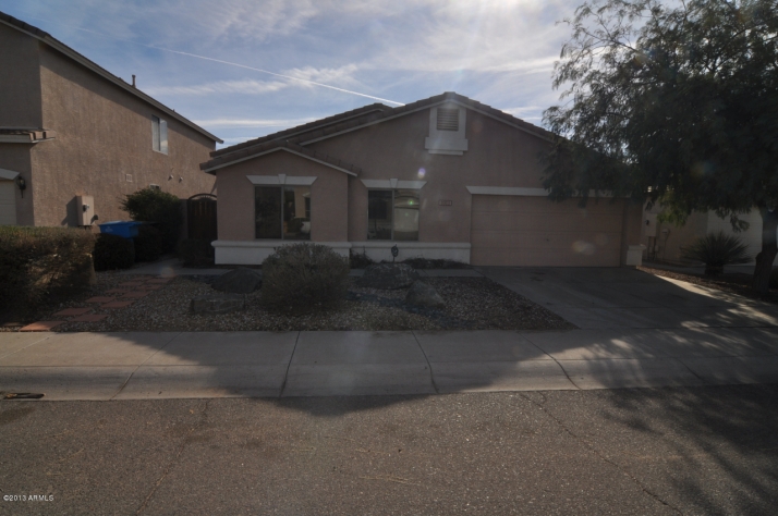 1011 E Irma Ln, Phoenix, AZ 85024