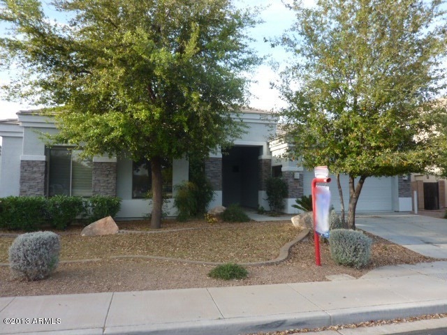 8611 E Glencove St, Mesa, AZ 85207