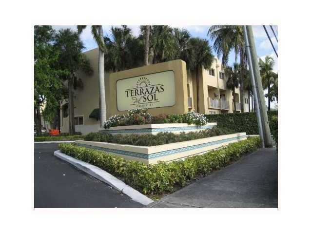 2680 W 76 ST # 201, Hialeah, FL 33016