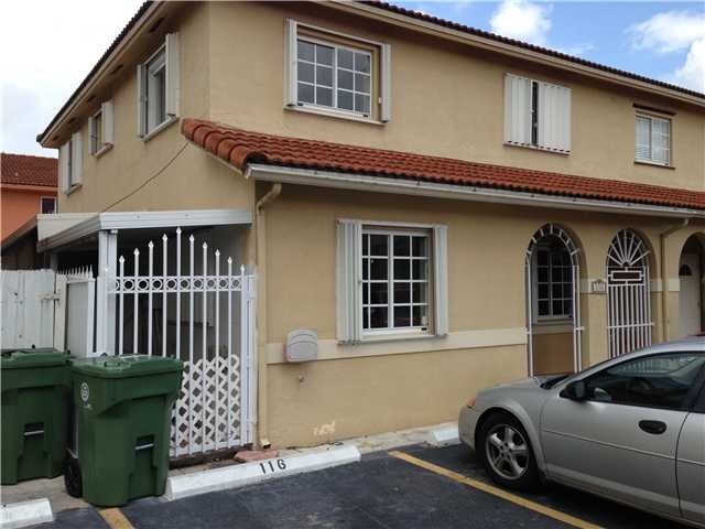 3240 W 70 ST # 116, Hialeah, FL 33018