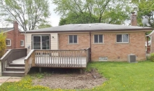 26360 Clarita Redford, MI 48240