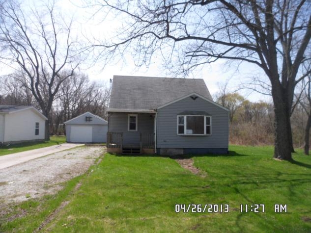 3245 W 46th Ave, Gary, IN 46408