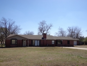 6798 E 24th St, Tulsa, OK 74129