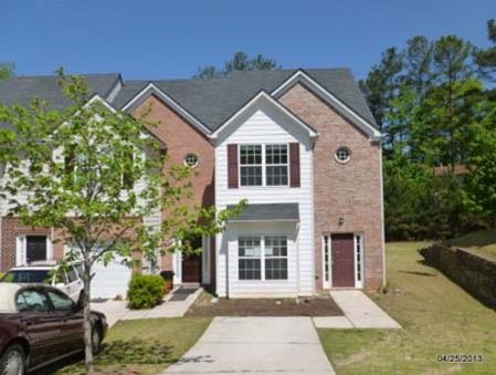 383 Brookview Drive, Riverdale, GA 30274