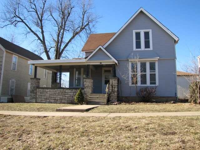 415 Wisconsin Ave, Holton, KS 66436