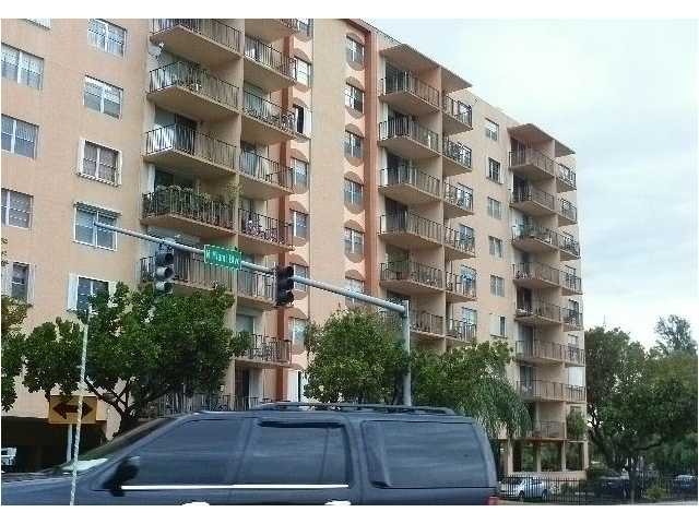 1465 Ne 123rd St Apt 307, Miami, FL 33161