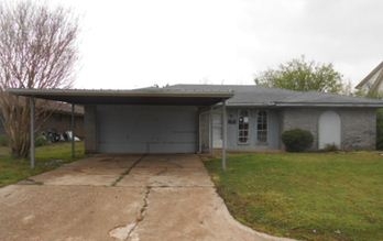 4741 Del Porte Dr, Oklahoma City, OK 73115