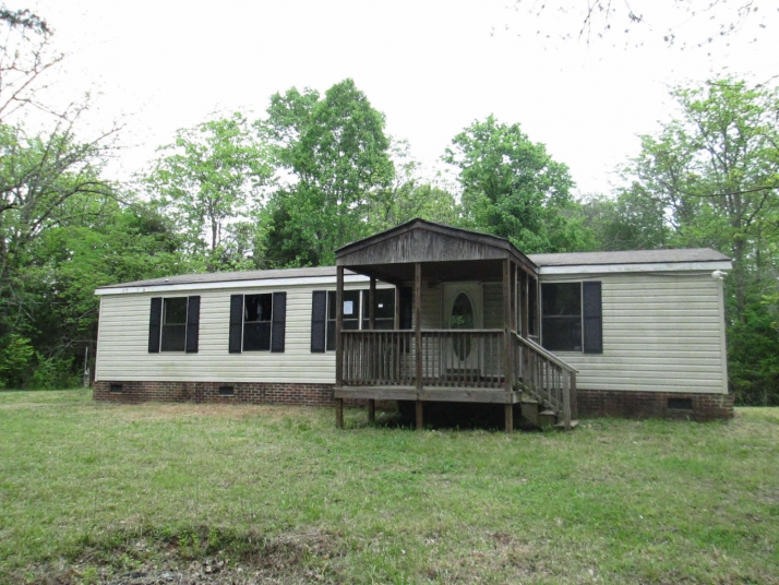 1491 Fountain Inn Rd, Woodruff, SC 29388