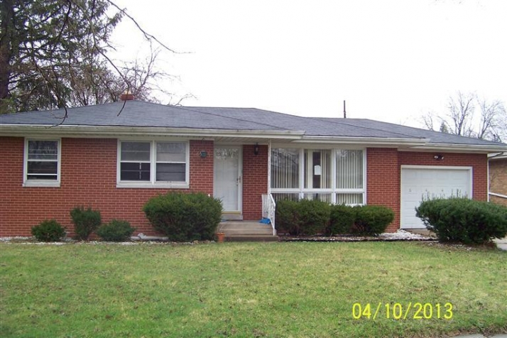 5441 Fillmore St, Merrillville, IN 46410