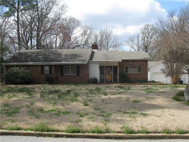 3739 Winderwood Cir, Memphis, TN 38128