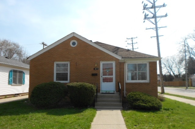 2053 Kearney Avenue, Racine, WI 53403