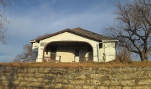 702 N E St Herington, KS 67449