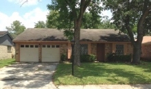 11718 Rowan Ln Houston, TX 77072