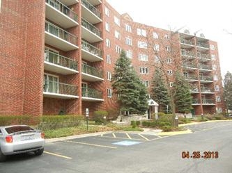 8540 W Foster Ave Un #502, Harwood Heights, IL 60706