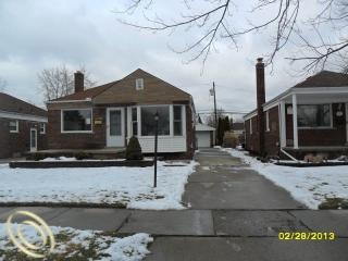 14852 Aster Ave, Allen Park, MI 48101