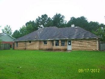 819 Eagles Nest Dr, Byram, MS 39272