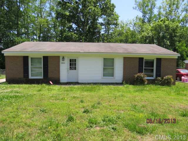 4803 April Dr, Gastonia, NC 28056