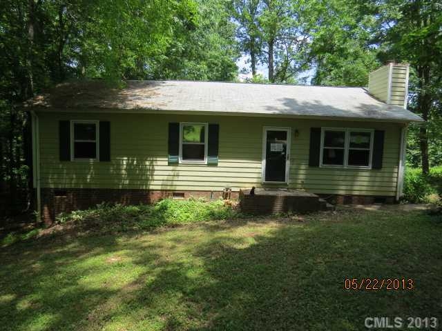 124 Pam Dr, Gastonia, NC 28056