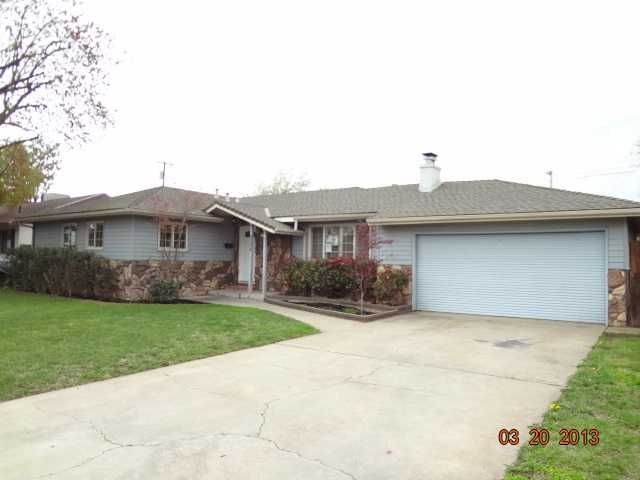 9504 Sara St, Elk Grove, CA 95624