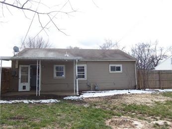 77 Marchmont Dr, Fairborn, OH 45324