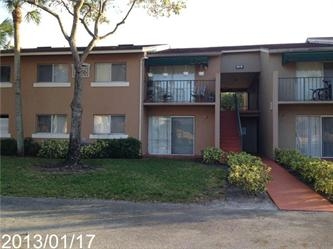 1186 Lake Terry Dr Apt C, West Palm Beach, FL 33411