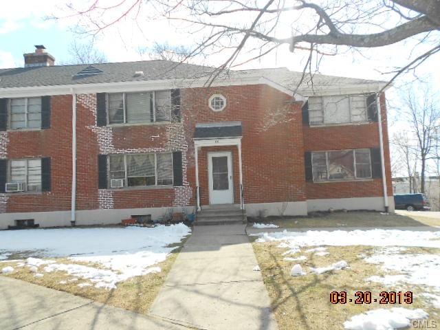 66 Oakview Cir Unit 202, Bridgeport, CT 06604