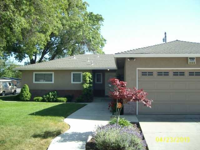 2306 Morningside Dr, Modesto, CA 95355