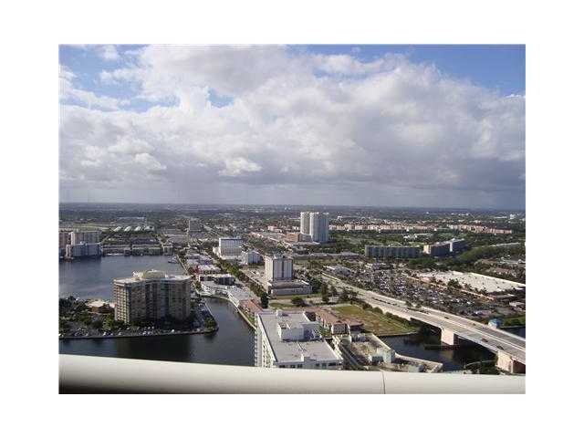 1850 S Ocean Dr # 3907, Hallandale, FL 33009