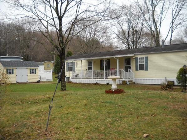 17 Old Wood Road, Storrs Mansfield, CT 06268