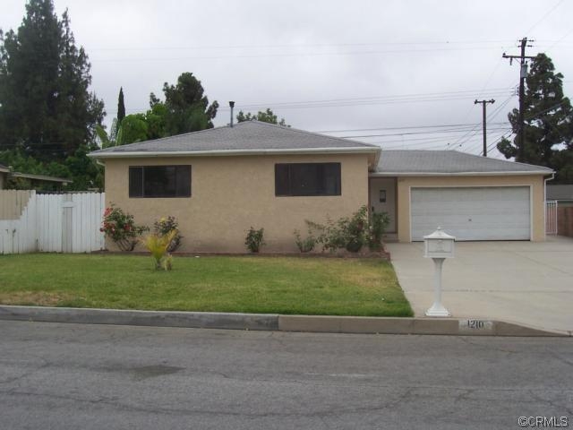 1210 Crown St, Glendora, CA 91740