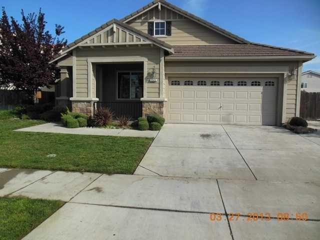 3585 Macadamia Ln, Ceres, CA 95307