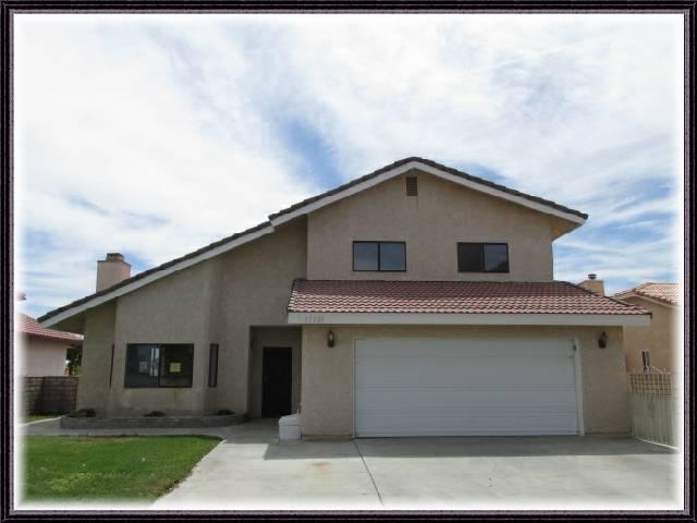 27329 Silver Lakes Pkwy, Helendale, CA 92342