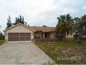 995 Itzehoe Ave Nw, Palm Bay, FL 32907