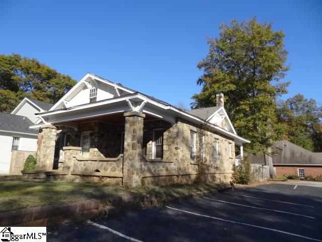 206 Wilton St, Greenville, SC 29609