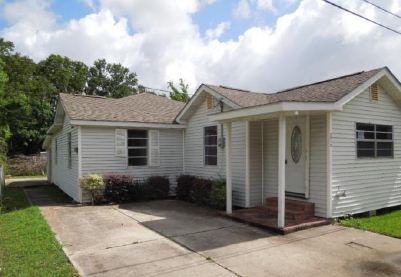 4910 Bourgeois Ln, Marrero, LA 70072