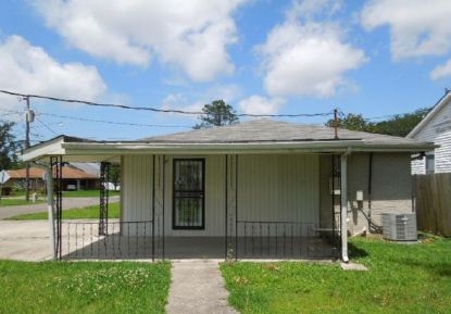 5101 Magnolia St, Marrero, LA 70072