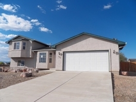 397 W Morning Glory Dr, Pueblo, CO 81007