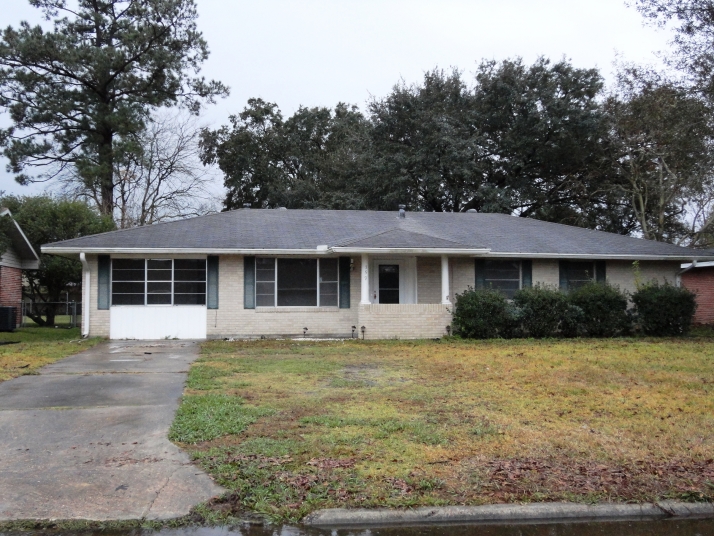 159 Heather St, Lake Charles, LA 70605