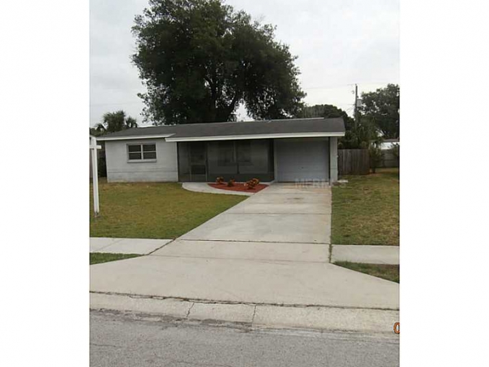 5621 63rd Way N, Saint Petersburg, FL 33709