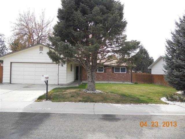 9501 W Pinedale Dr, Boise, ID 83704