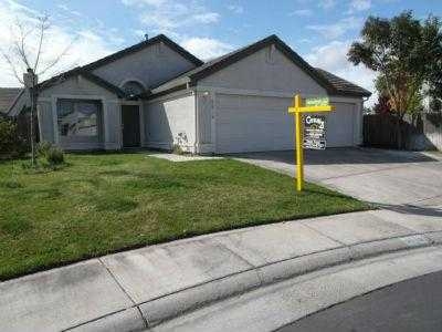 8818 Kestrel Ct, Elk Grove, CA 95624