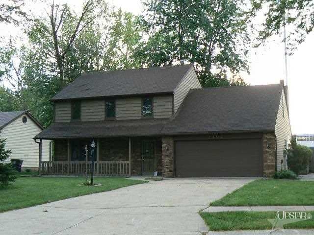 2402 Bellflower Ln, Fort Wayne, IN 46808