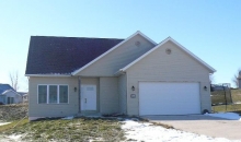 1701 Pineridge Ct Mayville, WI 53050