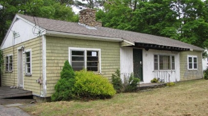 314 Old Center Stre, Middleboro, MA 02346